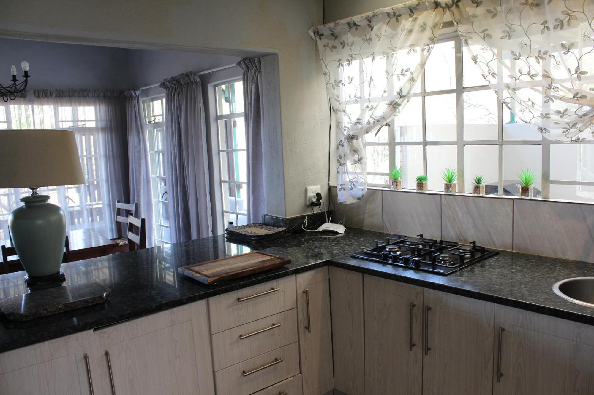Tucked-Away 1&2 Bedroom Houses Mbombela Exterior photo